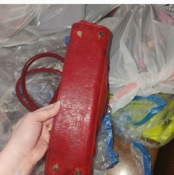 🍂🍁Rebecca minkoff lipstick red satchel - Picture 6 of 8